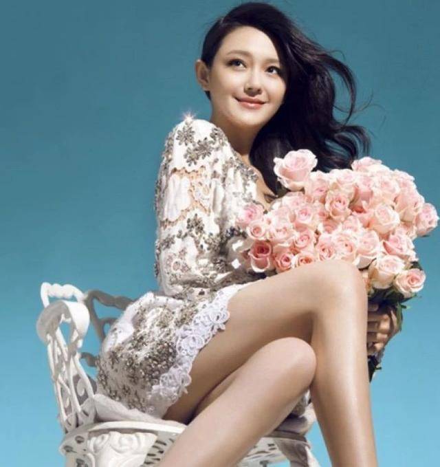 大s半年前聚餐照曝光,靓丽身材惊艳,汪小菲却在编故事?