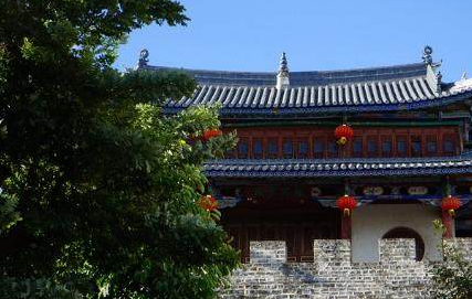 大理最牛米线店,上个世纪80年代到现在,吃了三代人,味道不变_下关_龙