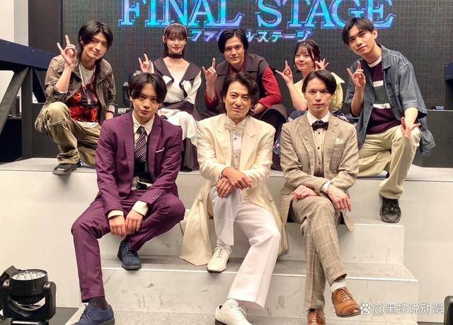 假面骑士极狐舞台剧:假面骑士太狸mk2形态皮套公开 意外的还挺帅_感觉