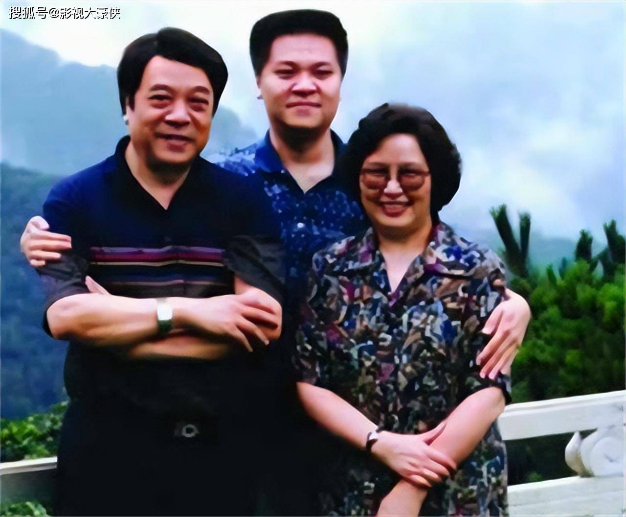 赵忠祥病逝4年,再看遗孀张美珠的选择,才知道夫妻俩有