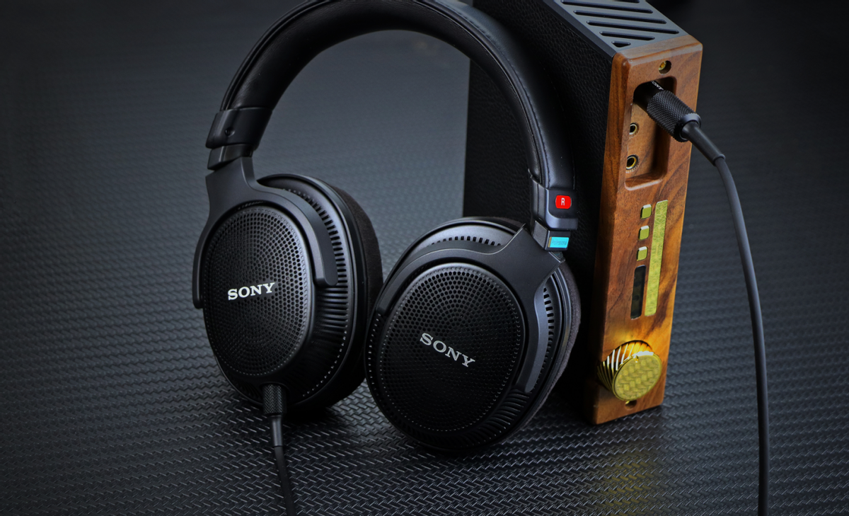 更强大的头戴式监听耳机,为音乐而生的神作!