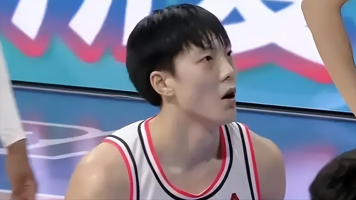 贺希宁轰44分 准绝杀!