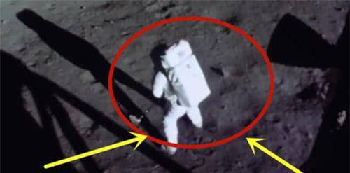 月球上嫦娥的死尸图图片