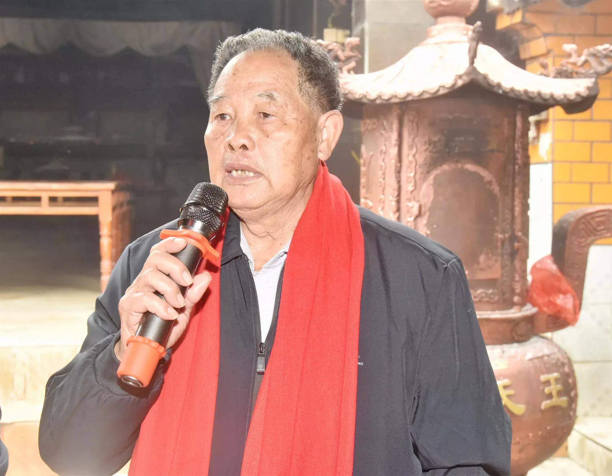 喷施宝创始人王祥林连续十六年奖励家乡王氏宗亲优秀学子_先生_爱心