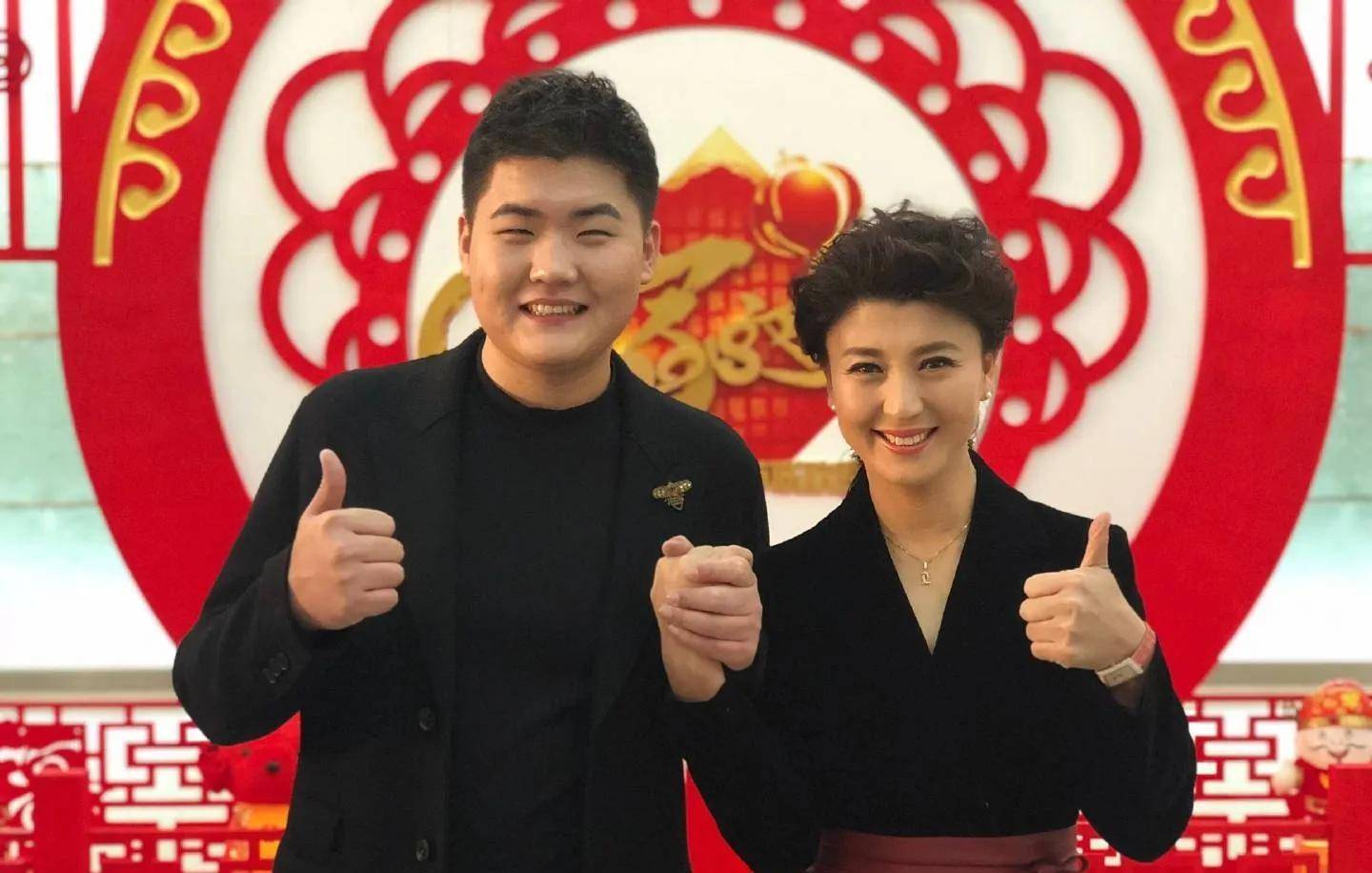 闫学晶:45岁在剧组怀孕,继女劝她放弃,儿子劝她生下来_女儿_林傲霏