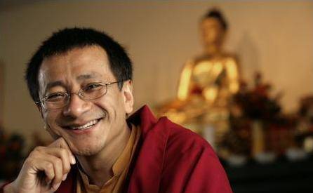 性格泼辣又率真的阿雅,婚后竟变身小女人,如今竟做起