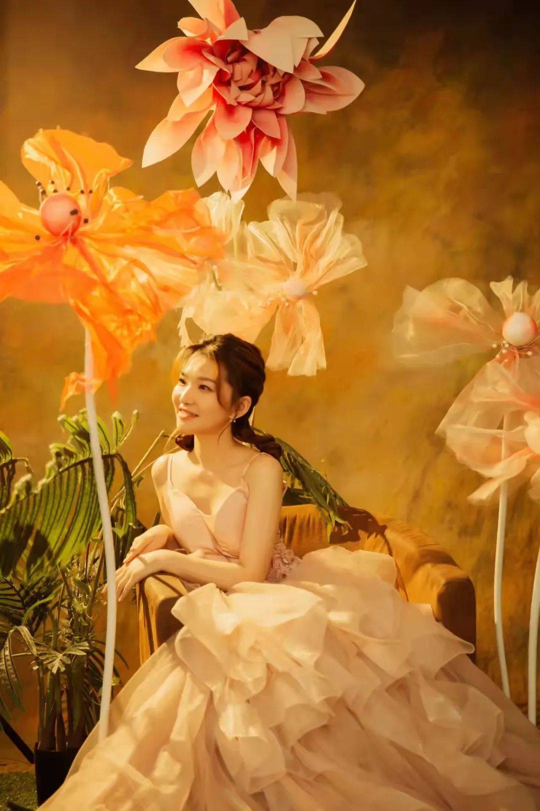 歌手专访-上海市形象大使|杨佳顺:音乐是生命中不可或缺的光和希望.