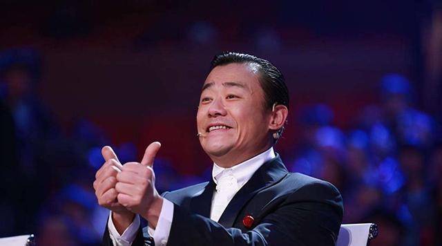 抛弃糟糠妻另攀高枝,周立波彻底销声匿迹,在美国被捕后结局如何_事业