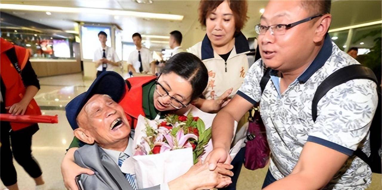88年,台湾老兵回安徽探亲,发妻问他:你在台湾再婚了,我咋办?
