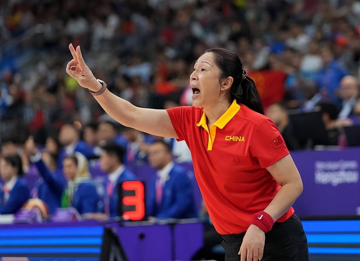 官宣！中国女篮征战奥运资格赛，12猛将名单曝光！