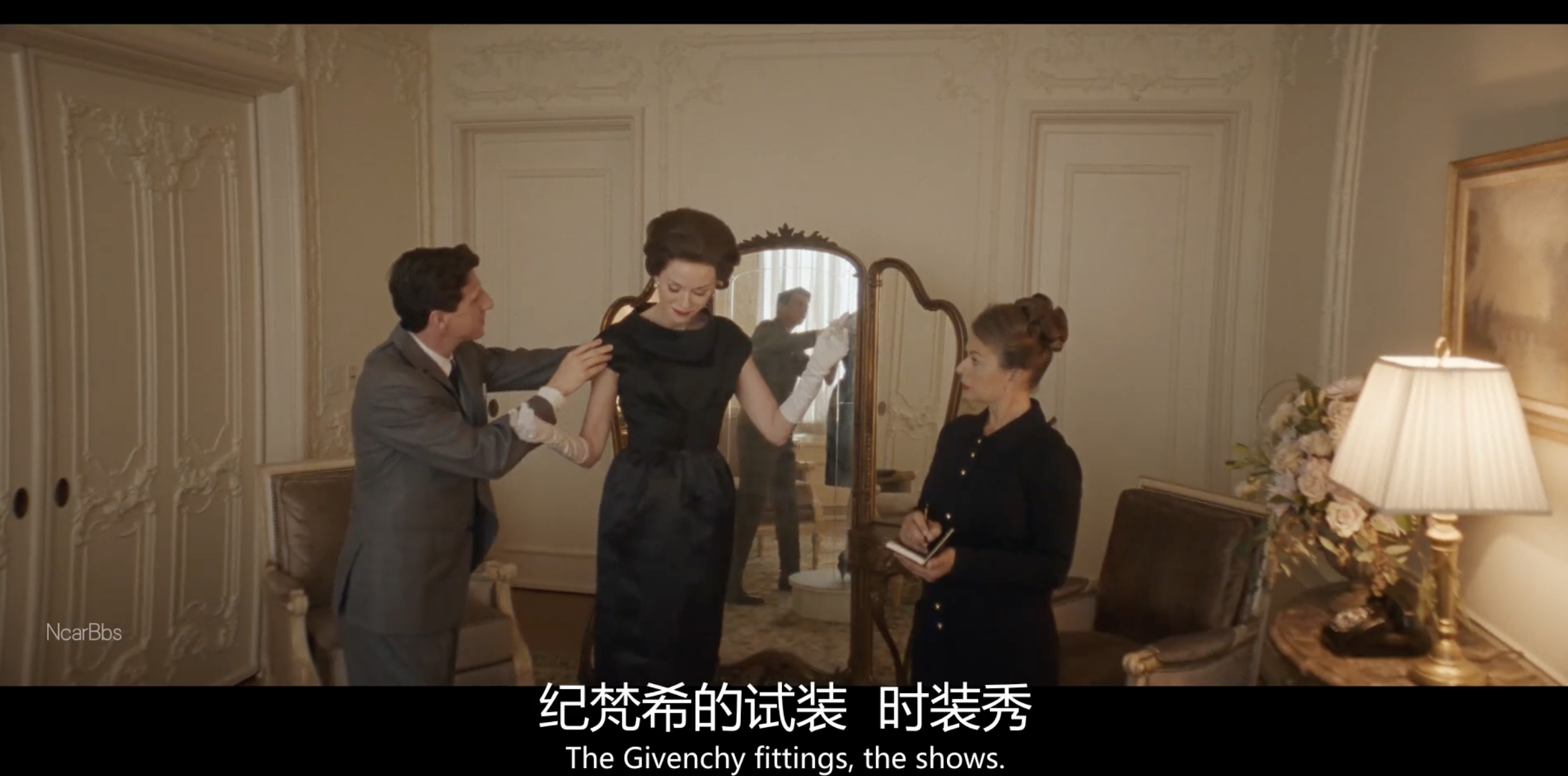 《宿敌2》:美国上流社会名媛与好基友作家的扯头花大戏_社交_卡波特