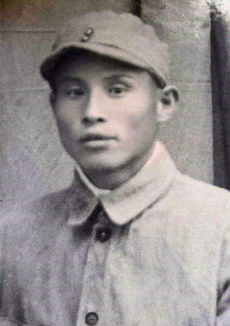 旅长为原平汉抗日游击纵队司令员范子侠,政治委员为赖际发.