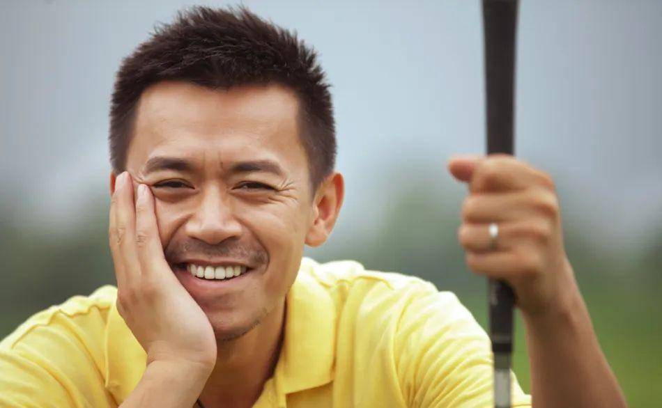 冯钰棋回忆说,"我们结婚的时候,王学兵的星运还没有像现在这样旺,但他