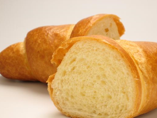 春运乘坐火车吃什么,泡面瓜子八宝粥,自热火锅最让人?