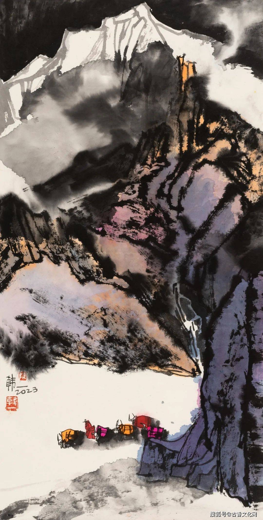 3韩一把自己的绘画作品制作成影像资料再配上西域风情的歌曲,视觉和