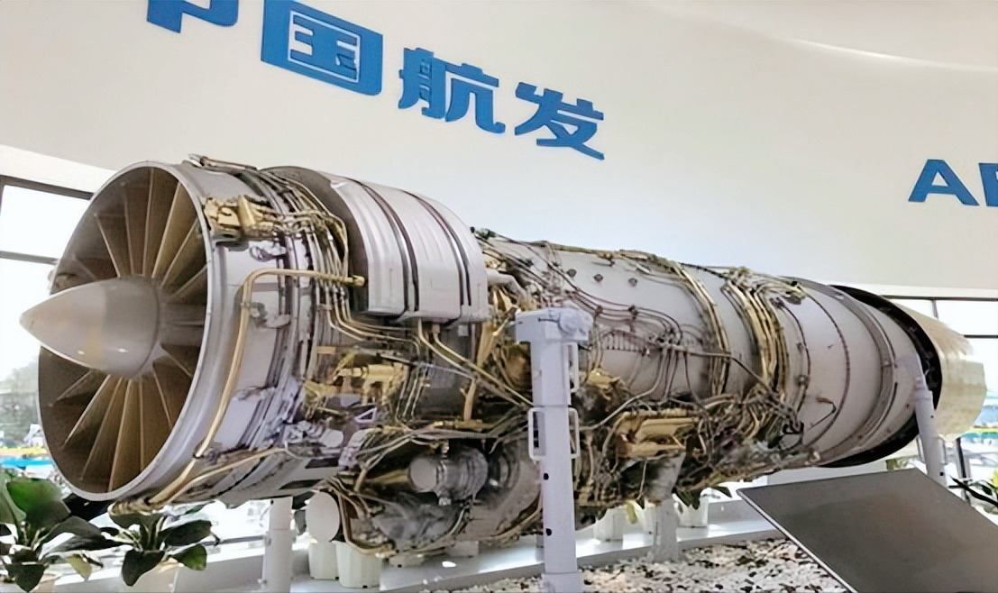 中国歼35首次搭载涡扇19发动机,战力升级成世界水平
