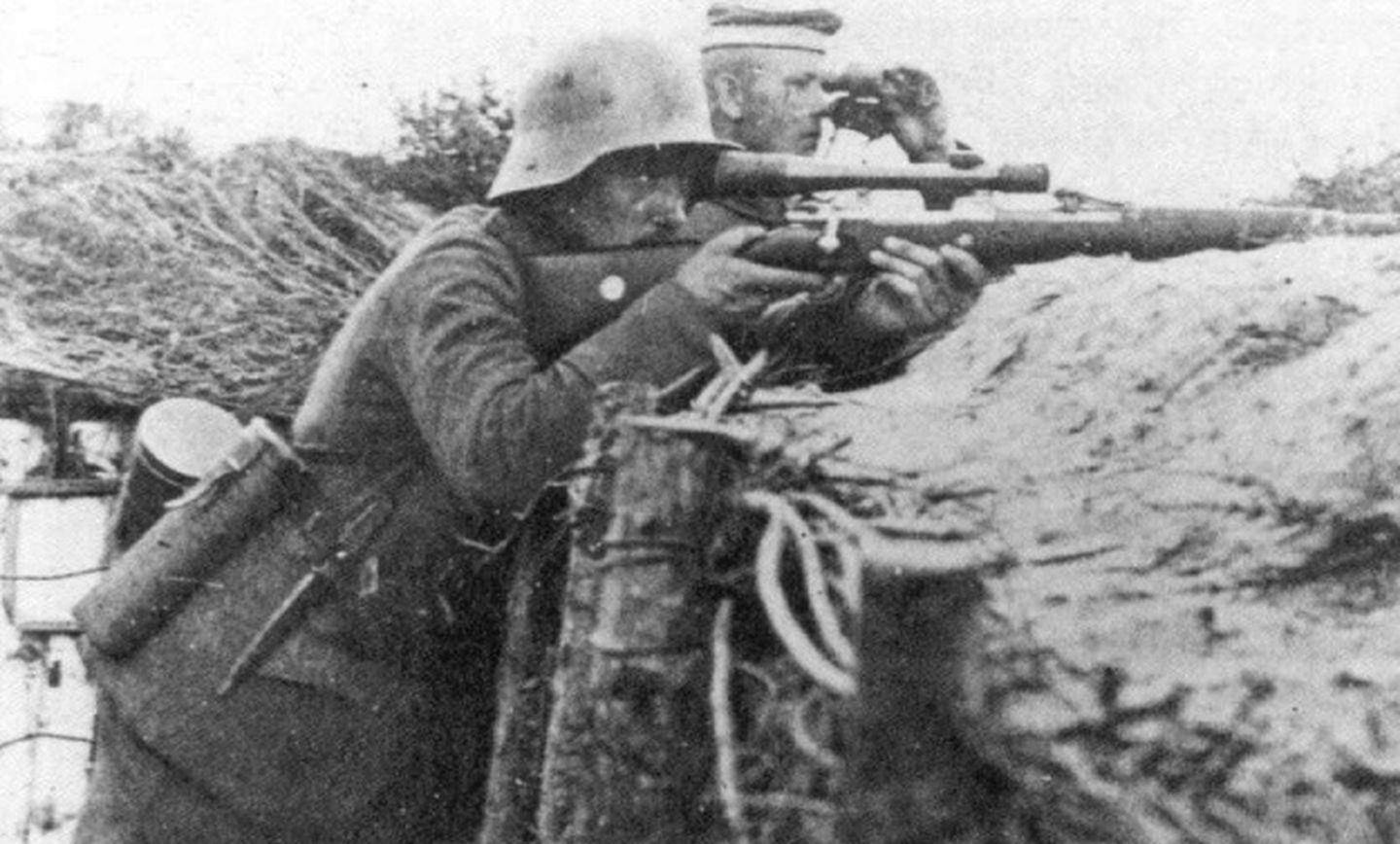 英军皇家来复枪团,叫嚣能打中国一个军,我军用一个连