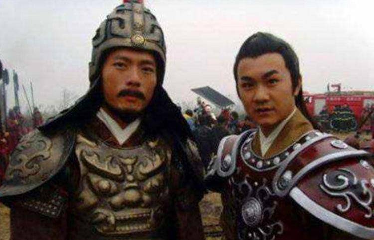 封神后,有一家人成为三界最有权势的家族,李靖一家也根本比不上_天庭