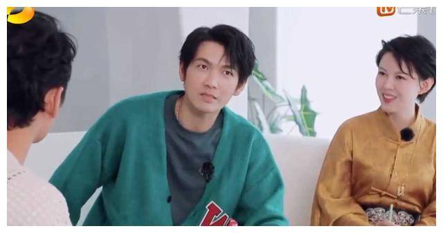 大明星钟汉良事业飙升,意外揭秘他的身份!_社交_婚礼