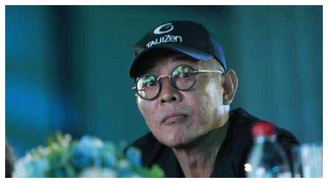 李连杰60岁,为何容颜如此苍老?_生活_产生了_病痛