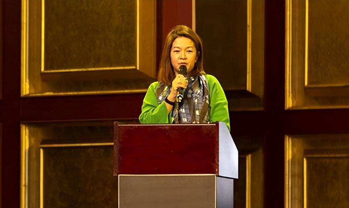 上将王震长孙王京阳:香港居民,娶叶帅孙女,与妻子对簿