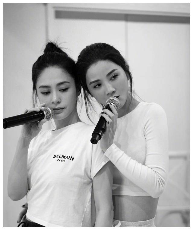 三太会生组姐妹看twins演唱会,大秀颜值,赌王赞颂_何