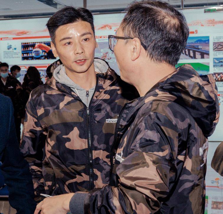 《急先锋》后,成龙又一武打电影来袭,搭档戏骨这下质量有保障了_张晋