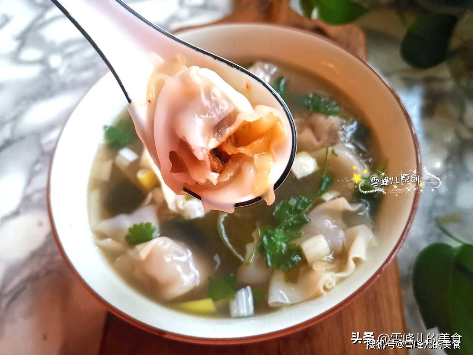 明日是大年初二,记得"吃3样,做1事"合家欢乐福气旺事!