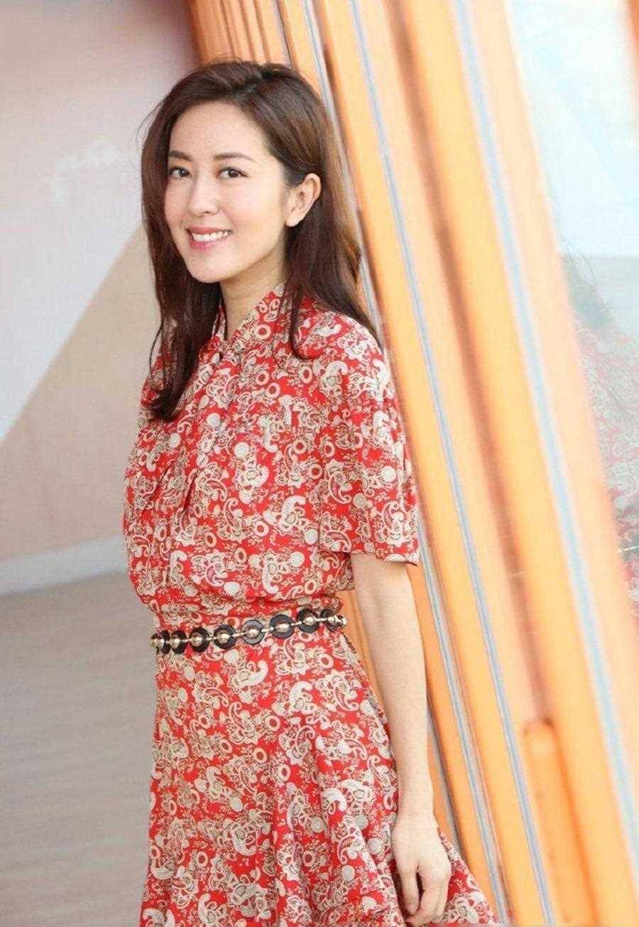 甘比发文称唐诗咏是可以谈心事好友,网友表示这下唐诗