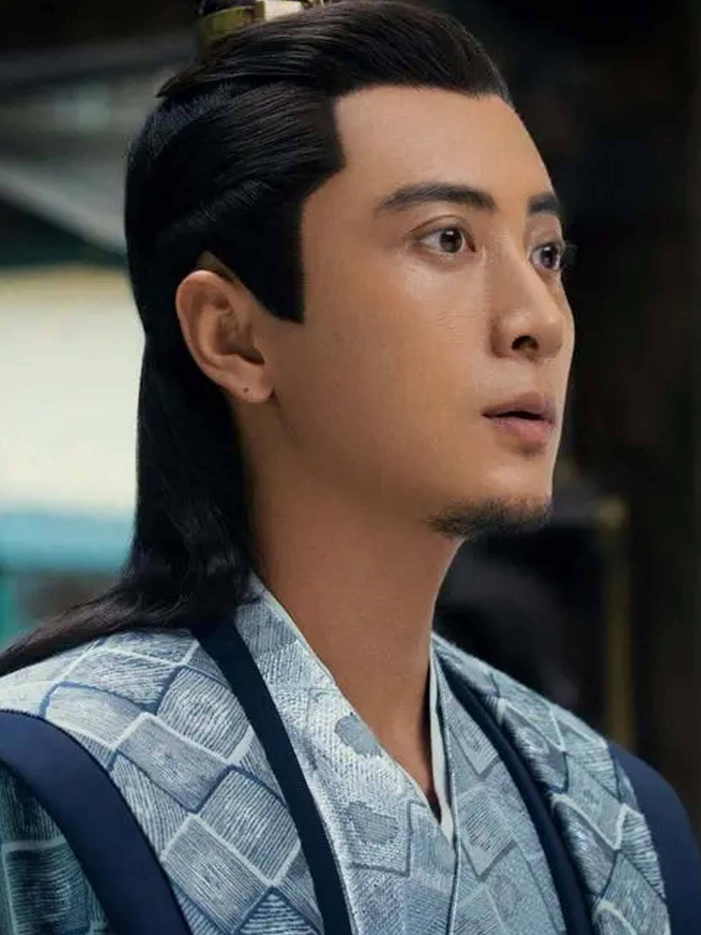 就这样一层层下来,李承乾也就跟着做什么事情,李云睿做什么事情,主要