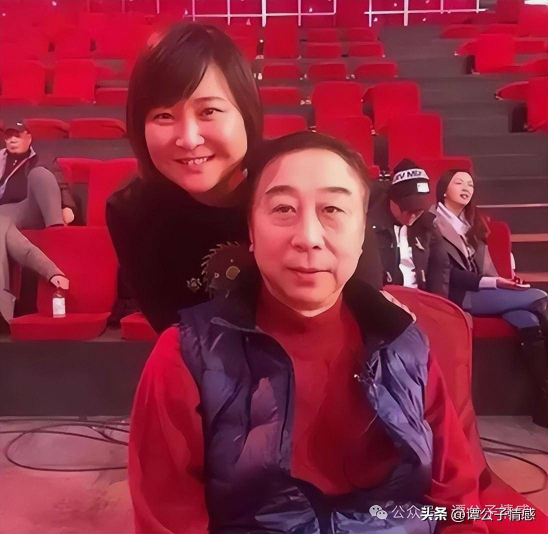 贾玲用100斤换6亿:曾遭男友分手,交不起房租,被郭德纲劝退_相声_亲