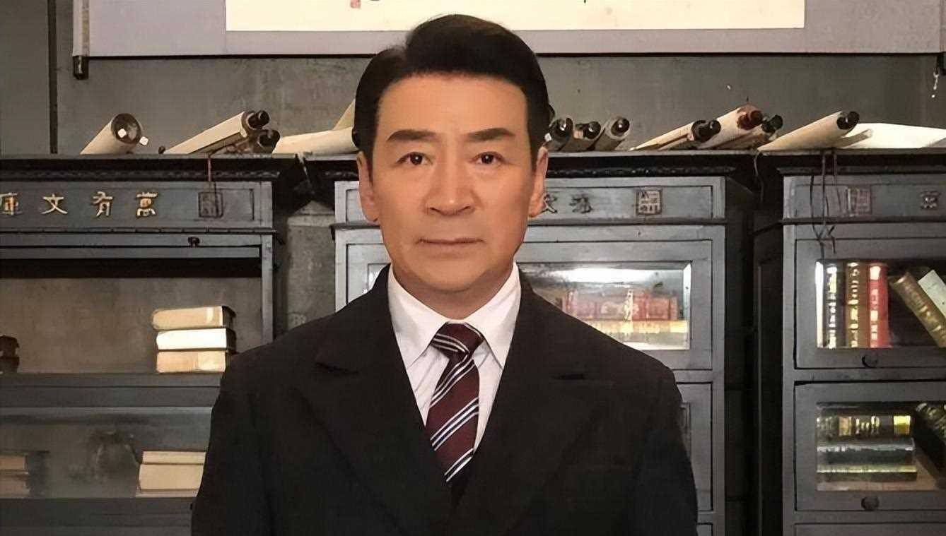 寇振海:凭借"陆振华"走红,53岁老来得子,为赚奶粉钱不敢退_角色_演艺