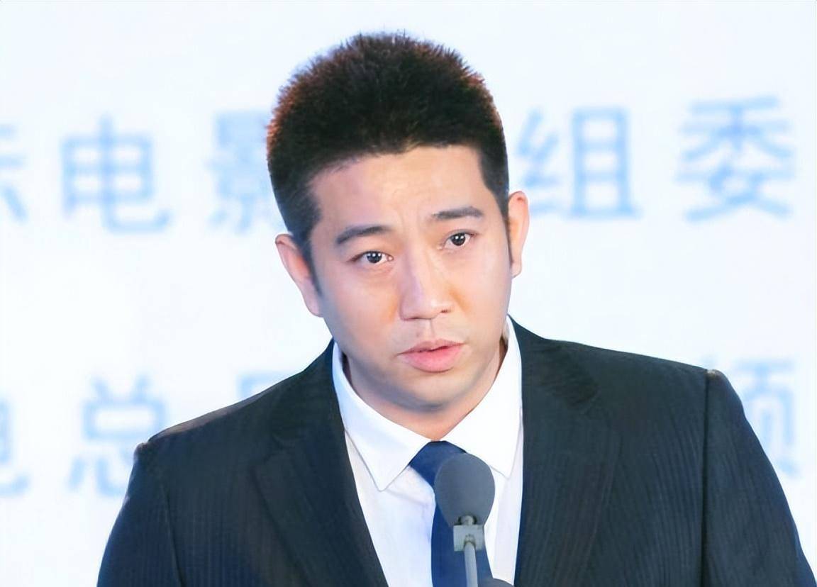 他是蒋勤勤初恋,分手后转身另娶她人,弥留之际念的却是蒋勤勤_事业