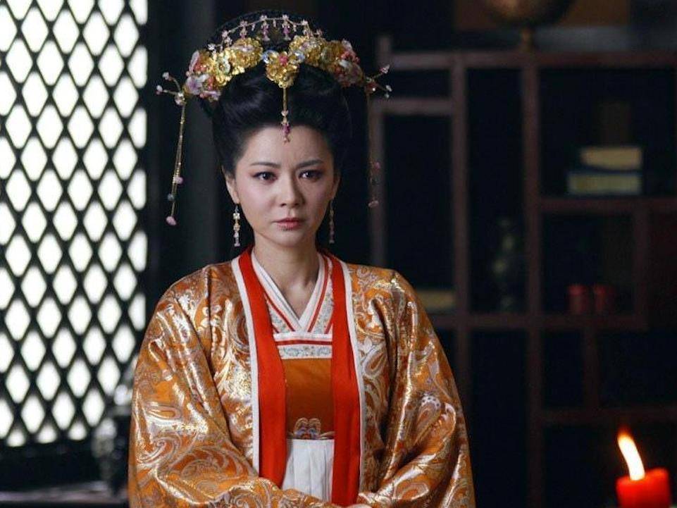 历史上真实的陈后主,看完后不得不感叹:他把无耻做到_