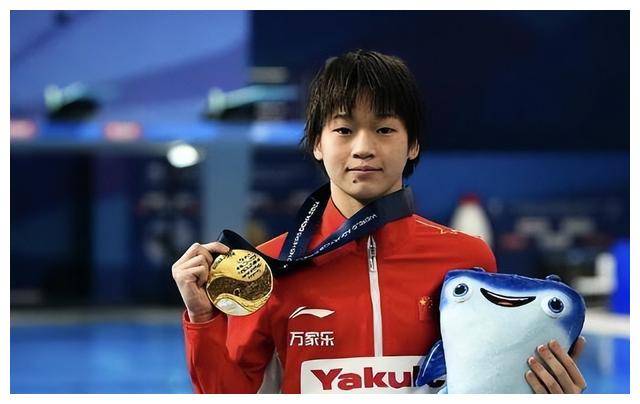 "跳水皇后"登场,引发瞩目