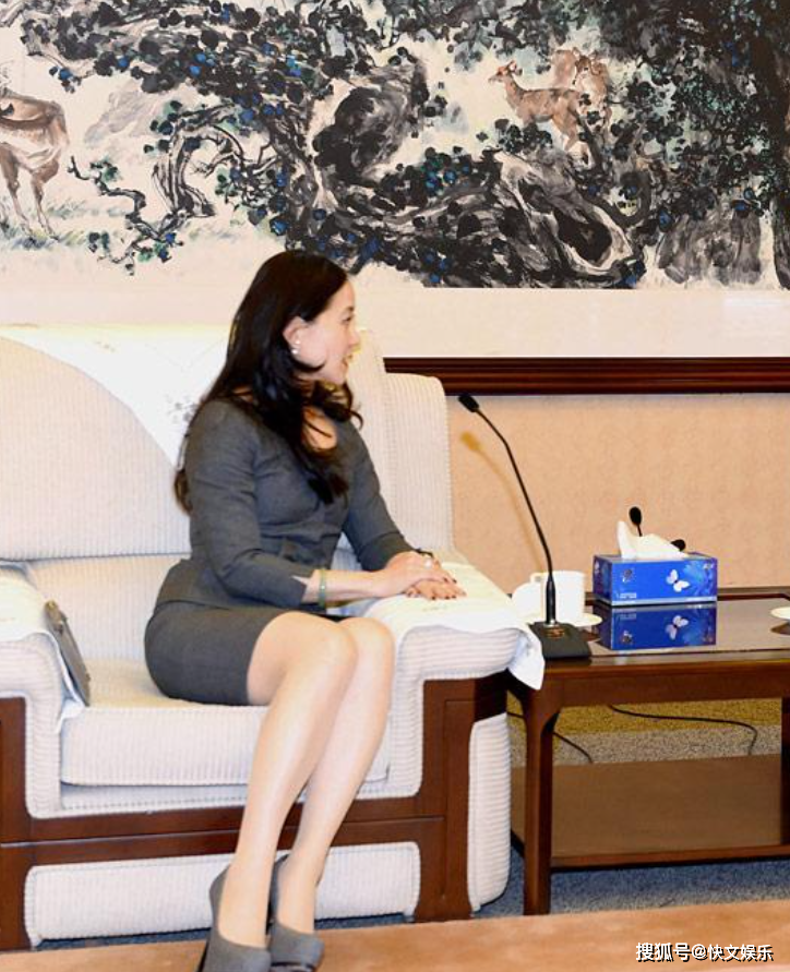 50岁美女董事长赵安吉不幸去世!因发生车祸身亡,家族