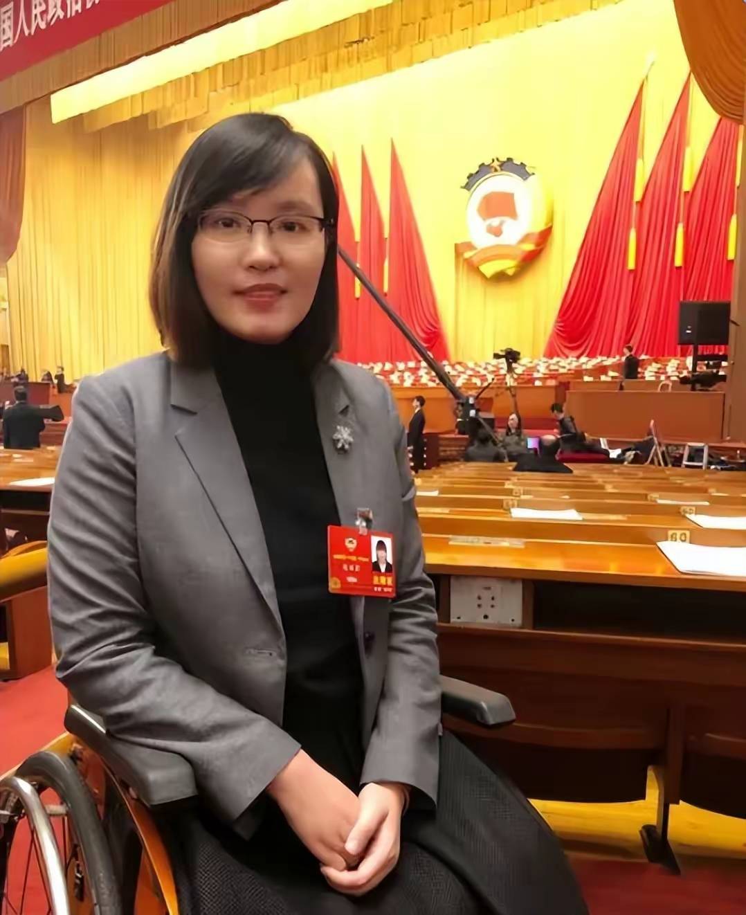 张丽莉_生活_残疾人