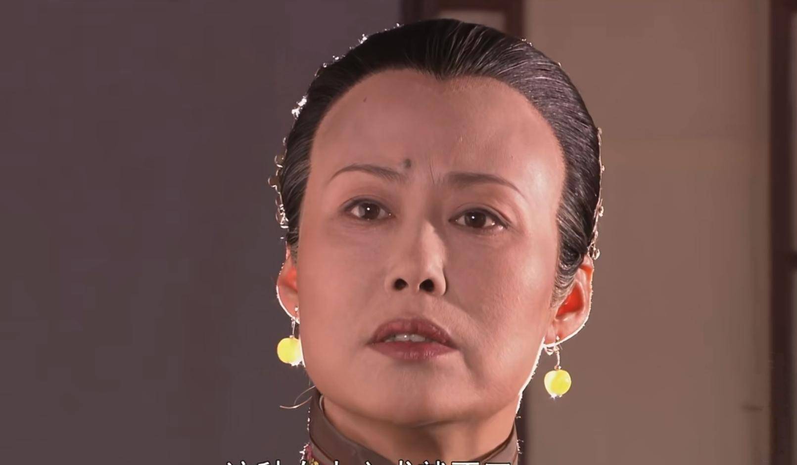 重温《大宅门》,才懂二奶奶临终前不许杨九红戴孝的