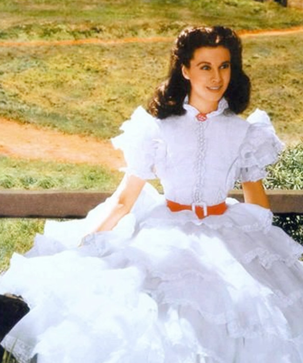 《乱世佳人》费雯丽的唯美照,留给世人的只有永恒的怀念!