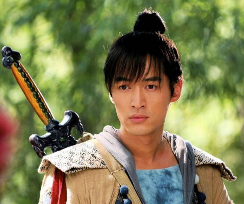 "失踪人口"胡歌这些年不再是古装男神,而是一个"拾荒者"_唐嫣_刘诗诗