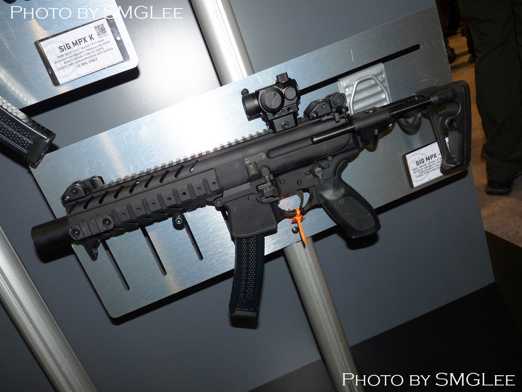 sig mpx冲锋枪:模块化设计引领未来_制造_的任务_作战