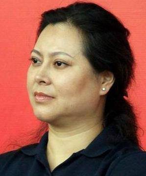 同是唐国强的骨肉,孙涛和壮丽生的孩子,却活成了完全相反的样子_唐莉