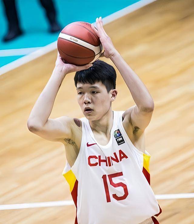 中国男篮对阵青岛！杨瀚森等人或归队，双外援联手，外线压力很大