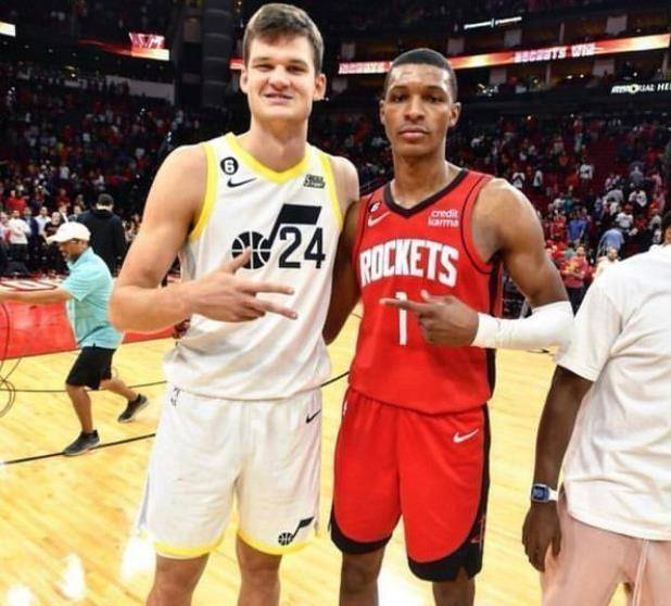 火箭新双塔一攻一守! 4位内线搭档,休斯顿下赛季能否登顶联盟?