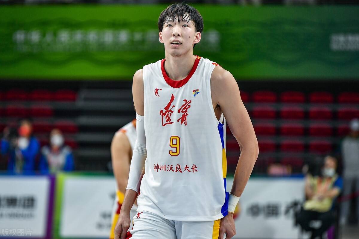 上海志在周琦,广厦面临挑战辽宁与首钢争夺布鲁克斯