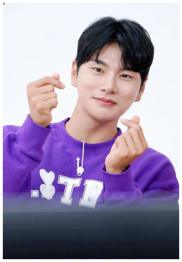 李伊庚《和我老公结婚吧》,渣男戏外却是暖男!勇敢又!