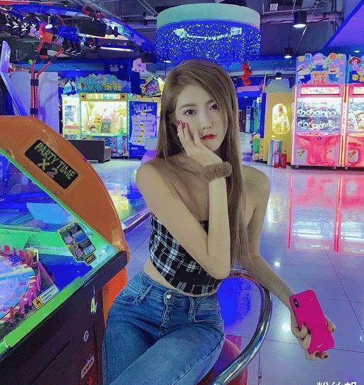 并未遭受"永封"处罚,停播大半年,yy小温妮宣布"归期"