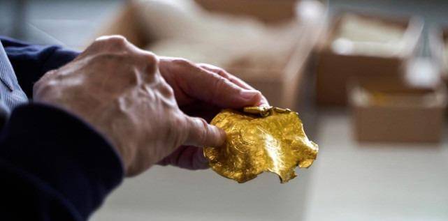 "一夜暴富"_奥勒_金属探测器_大奖章