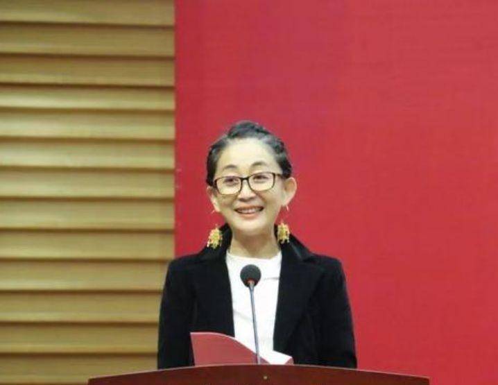 不滥情,不炒作,个个冰清玉洁,这样洁身自好的女星太了