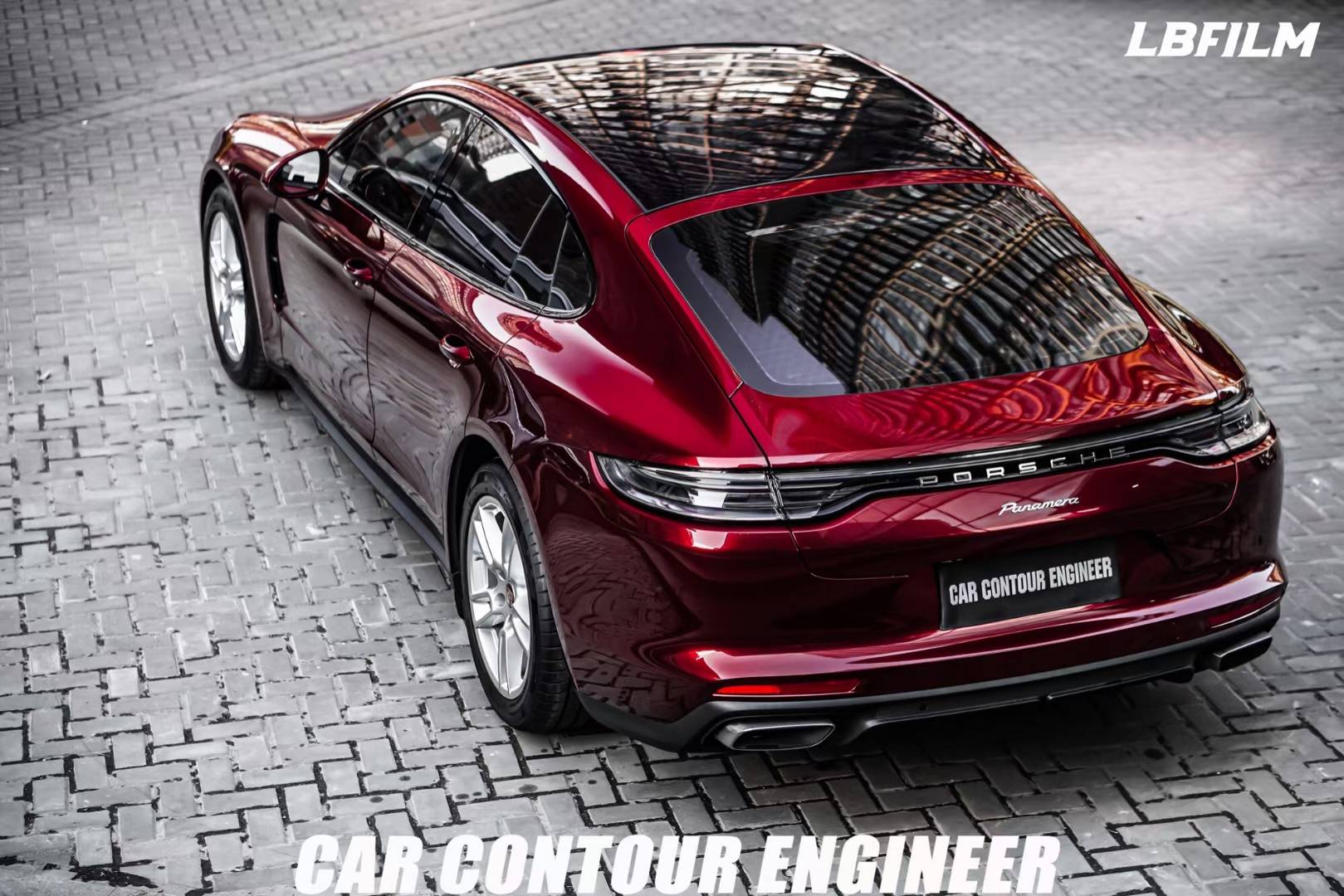 保时捷帕拉梅拉lb改色膜液态金属龙血红,透出一抹灵动的红色_搜狐汽车